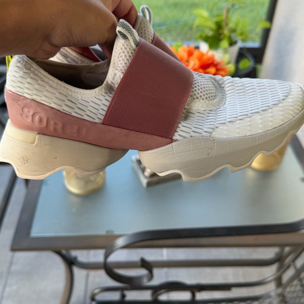 Sorel Size 8 Kinetic Impact Strap White Pink Slip-on Float
Sneaker DUAL IMPACT - Picture 14 of 15